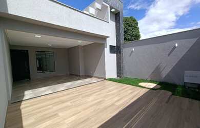 Imagem 1: Linda Casa Repleta em Armários / Próx ao Buriti Shopping