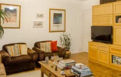 Imagem: O apartamento possui 3 Dormitórios, 4 Banheiros, 1 Vaga na