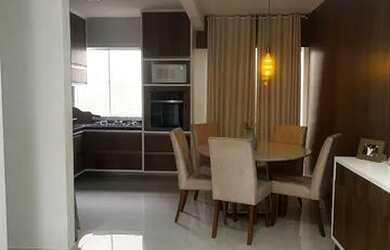 Imagem: A casa em condomínio possui 2 Dormitórios, 2 Banheiros, 2