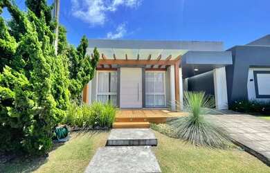 Imagem: A casa em condomínio possui 3 Dormitórios, 4 Banheiros, 2