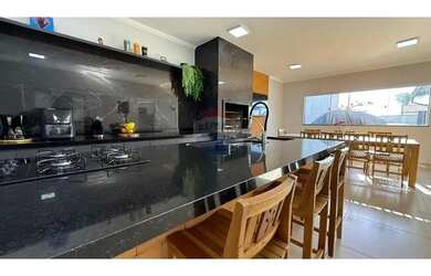 Imagem 11: Casa moderna com acabamento fino no jardim Flamboyant