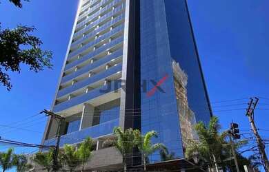 Imagem: O depósito possui 5 Vagas na garagem, 374m² de Área e está