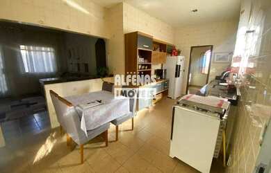 Imagem 6: Casa à venda 3 quartos no Bairro PETROLANDIA