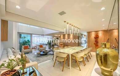 Imagem: O apartamento possui 5 Dormitórios, 1 Banheiro, 5 Vagas na