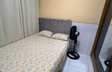 Imagem: A casa possui 2 Dormitórios, 1 Banheiro e está localizado