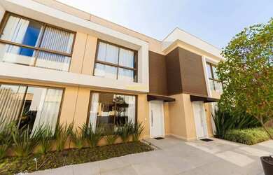 Imagem: A casa em condomínio possui 3 Dormitórios, 4 Banheiros, 2