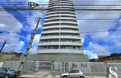 Imagem: O apartamento na cobertura possui 4 Dormitórios, 5 Banheiros