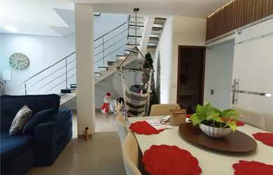 Imagem: Casa à venda com 4 quartos, sendo 2 suítes, em Parque Jataí