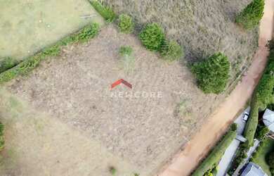 Imagem: O terreno possui 1.060m² de Área e está localizado em Campos