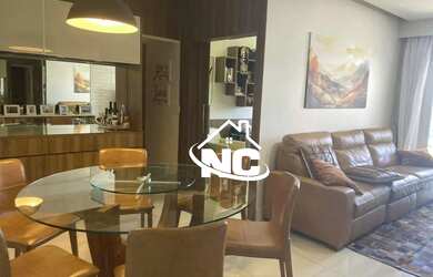 Imagem: O apartamento possui 4 Dormitórios, 4 Banheiros, 2 Vagas na