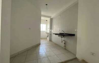 Imagem: O apartamento possui 2 Dormitórios, 2 Banheiros, 2 Vagas na