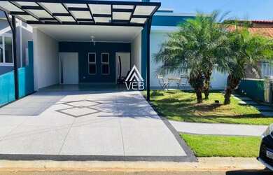 Imagem: A casa em condomínio possui 3 Dormitórios, 3 Banheiros, 4