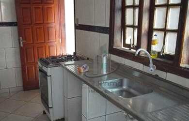 Imagem: A casa possui 2 Dormitórios, 1 Banheiro, 1 Vaga na garagem