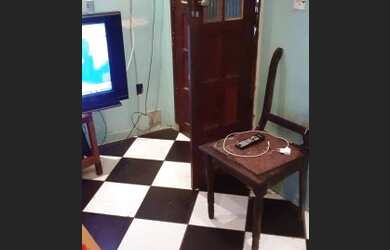 Imagem: A casa possui 2 Dormitórios, 1 Banheiro e está localizado