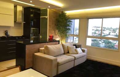 Imagem: O apartamento possui 2 Dormitórios, 1 Banheiro, 1 Vaga na garagem