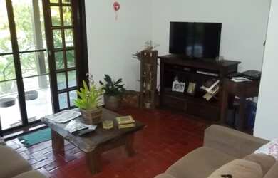 Imagem 5: sitio em marica. Piscina, Churrasqueira, VarandaeGuarda roupa