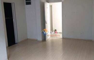 Imagem: A kitnet possui 1 Dormitório, 1 Banheiro, 1 Vaga na garagem