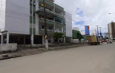 Imagem: O apartamento possui 3 Dormitórios, 2 Banheiros, 3 Vagas na