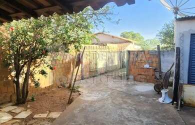 Imagem 2: São José do Rio Preto - Casa Padrão - Estância Santa Catarina Zona...