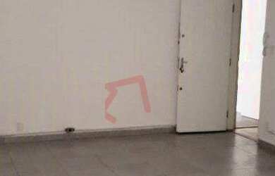 Imagem: O depósito possui 1 Vaga na garagem, 35m² de Área e está