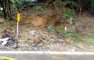 Imagem 9: Terrenos 6 x 23 com aclive a 7 minutos do Terminal do Jd Angela zona sul