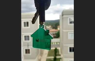 Imagem: O apartamento possui 2 Dormitórios, 1 Banheiro, 1 Vaga na garagem