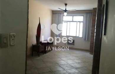 Imagem: O apartamento possui 1 Dormitório, 2 Banheiros, 1 Vaga na garagem