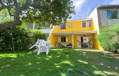 Imagem: A casa em condomínio possui 2 Dormitórios, 3 Banheiros, 1