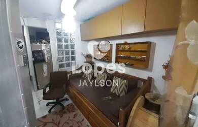 Imagem: O apartamento possui 1 Dormitório, 1 Banheiro, 46m² de Área