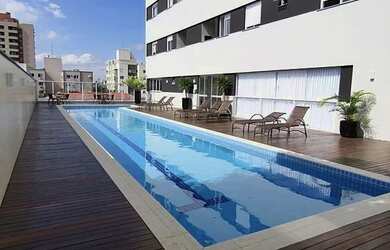 Imagem: O apartamento possui 1 Dormitório, 1 Banheiro, 1 Vaga na garagem