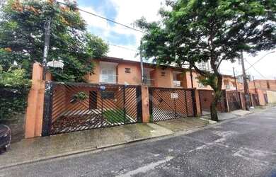 Imagem: A casa possui 2 Dormitórios, 2 Banheiros, 90m² de Área e