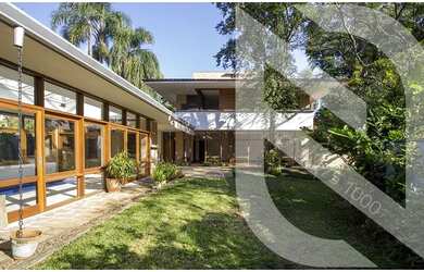 Imagem: A casa em condomínio possui 3 Dormitórios, 4 Banheiros, 4