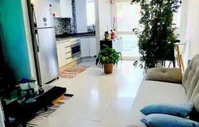 Imagem: O studio possui 1 Dormitório, 2 Banheiros, 2 Vagas na garagem