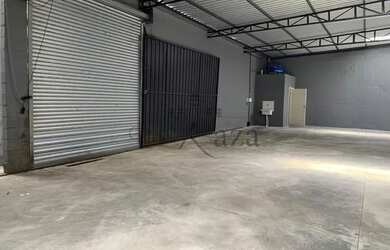 Imagem 8: Galpão/Depósito/Armazém para aluguel tem 548 metros quadrados