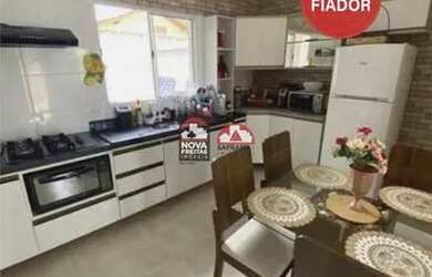 Imagem 1: Caraguatatuba - Casa Padrão - Balneário dos Golfinhos