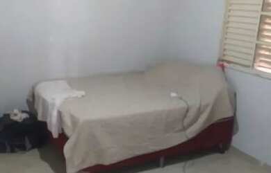 Imagem 4: Vendo lote no Incra 7. 500m² de Área, 4 Vagas na garageme2 Dormitórios