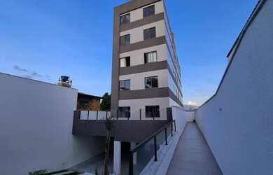 Imagem: O apartamento possui 3 Dormitórios, 2 Banheiros, 2 Vagas na