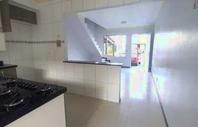 Imagem: A casa em condomínio possui 2 Dormitórios, 1 Banheiro, 1 Vaga