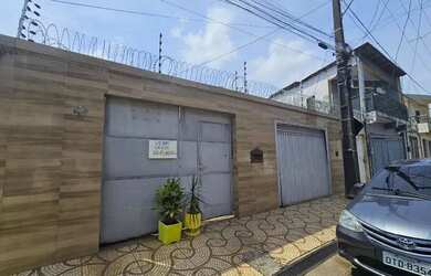 Imagem 9: Imóvel para venda possui 310 metros quadrados com 3 quartos em Águas...