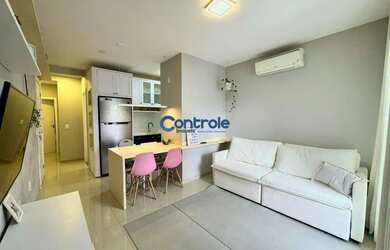 Imagem: O apartamento possui 2 Dormitórios, 2 Banheiros, 2 Vagas na