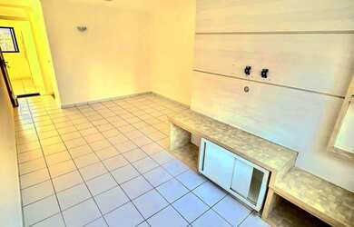 Imagem: O apartamento possui 3 Dormitórios, 2 Banheiros, 1 Vaga na