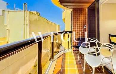 Imagem: O studio possui 2 Dormitórios, 2 Banheiros, 2 Vagas na garagem