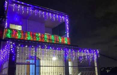 Imagem: A casa possui 3 Dormitórios e 2 Banheiros e está localizado