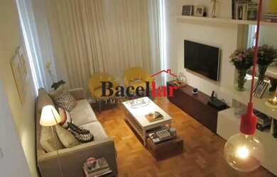 Imagem: O apartamento à venda possui 2 Dormitórios, 3 Banheiros, 1