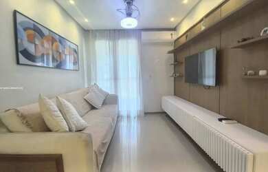 Imagem: O apartamento possui 3 Dormitórios, 2 Banheiros, 2 Vagas na