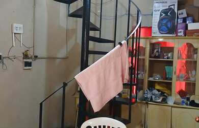 Imagem 2: Casa a venda. Varanda, 1 Vaga na garageme2 Dormitórios