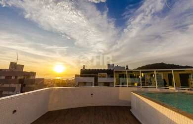 Imagem 3: Cobertura duplex com 03 dormitórios sendo 01 suíte e 01 vaga de garagem...