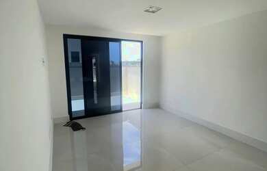 Imagem 6: Imóvel para aluguel tem 370 metros quadrados com 4 quartos