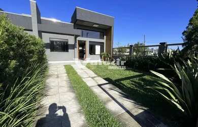 Imagem 2: Praia Noiva do Mar, pé direito diferenciado, com 2 dormitórios, sendo...