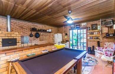 Imagem 7: CASA DE 2 DORMITÓRIOS, PISCINA, CHURRASQUEIRA E 2 VAGAS DE GARAGEM NO...